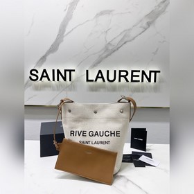 SAlNT LAURENT Новая модель сумки-ведра из парусины. Внутри сумки