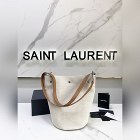 SAlNT LAURENT Новая модель сумки-ведра из парусины. Внутри сумки 