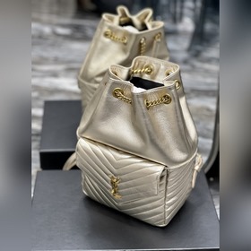 Размеры： 22 × 29 × 15 см Модель： 672609
