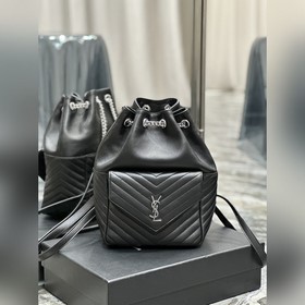 Размеры： 22 × 29 × 15 см Модель： 672609