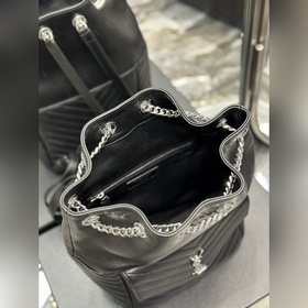 Размеры： 22 × 29 × 15 см Модель： 672609
