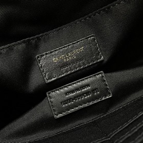 Сумка Saint Laurent 30 см Сумка Saint Laurent с узором из несколь