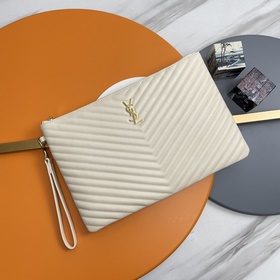 Сумка Saint Laurent 36 см Сумка Saint Laurent с узором из несколь