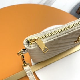 Сумка Saint Laurent 24 см Оригинальная сумка Saint Laurent с узор