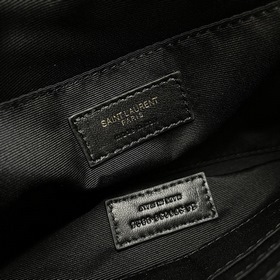 Сумка Saint Laurent 24 см Оригинальная сумка Saint Laurent с узор