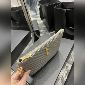 6 карманов, большая вместимость! Модель： 379039 Размеры： 24 × 17,