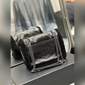Размер： 22 × 16,5 × 12 см