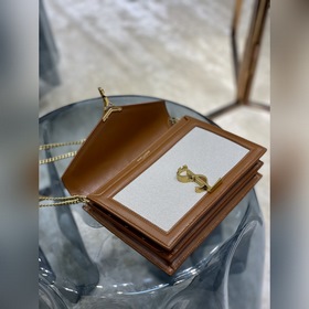 Модель： 532750 Размеры： 22 x 16,5 x 5,5 см