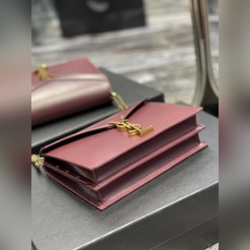 Модель： 532750 Размеры： 22 x 16,5 x 5,5 см