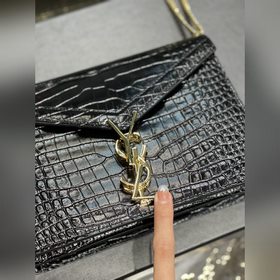 Модель： 532750 с крокодиловым узором Размеры： 22 x 16,5 x 5,5 см