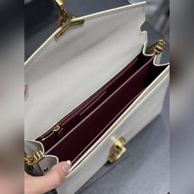 Модель： 532750 Размеры： 22 x 16,5 x 5,5 см