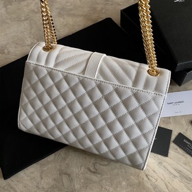Чисто белая классическая сумка YSL Saint Laurent с классическим у