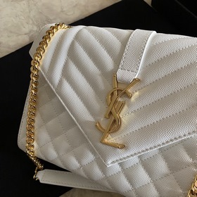 Чисто белая классическая сумка YSL Saint Laurent с классическим у