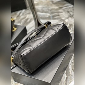 Изготовлено из 100% овечьей кожи, мягкое и нежное на ощупь, созда