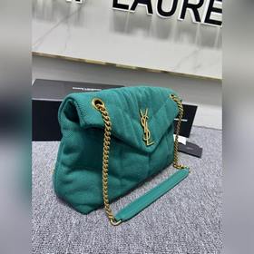 Новая сумка Lou от Saint Laurent из канваса с облаками. Каждая де