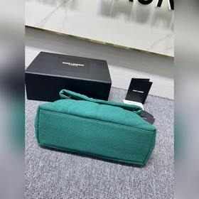 Новая сумка Lou от Saint Laurent из канваса с облаками. Каждая де