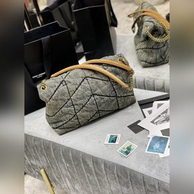 35 см Эта серия джинсовых сумок отличается высокой эстетикой, они