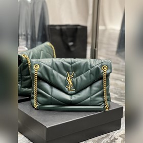 Изготовлено из 100% овечьей кожи, мягкое и нежное на ощупь, созда