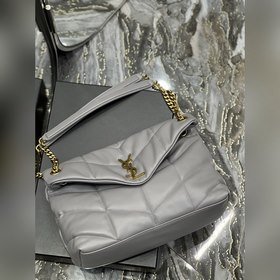 Изготовлено из 100% овечьей кожи, мягкое и нежное на ощупь, созда