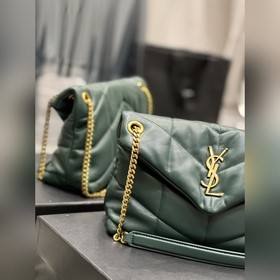 Изготовлено из 100% овечьей кожи, мягкое и нежное на ощупь, созда