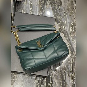 Изготовлено из 100% овечьей кожи, мягкое и нежное на ощупь, созда