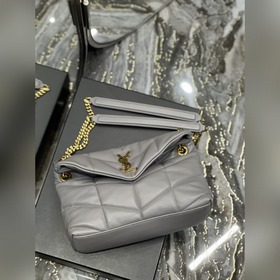 Изготовлено из 100% овечьей кожи, мягкое и нежное на ощупь, созда