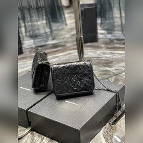 Размеры： 19x15x6 см Модель： 583103