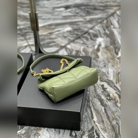 Модель： 620333 Размеры： 23 × 15,5 × 8,5 см