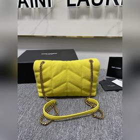 Новая модель Lou от Saint Laurent. Новая сумка из парусины с обла