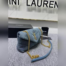YSL Loulou puffer из серии «Джинсовая» отличается высоким качеств