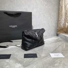 Модель： 620333 Размеры： 23 × 15,5 × 8,5 см