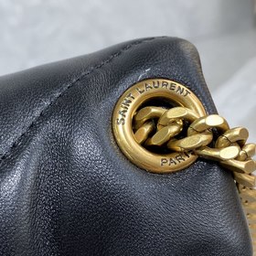 29 см_черно-золотая сумка LOULOU PUFFER из стеганой кожи ягненка,
