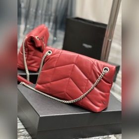 Изготовлено из 100% овечьей кожи, мягкое и нежное на ощупь, созда