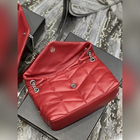 Изготовлено из 100% овечьей кожи, мягкое и нежное на ощупь, созда