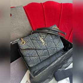 В частности, эта серия джинсовых сумок отличается высокой эстетич