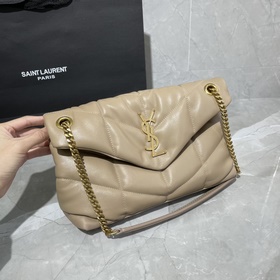 LOULOU PUFFER стеганая сумка из кожи ягненка, изготовлена из 100%