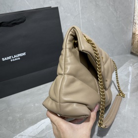 LOULOU PUFFER стеганая сумка из кожи ягненка, изготовлена из 100%