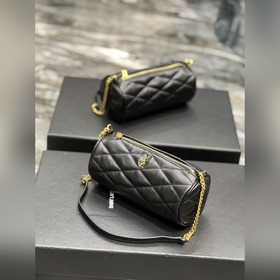 Полный комплект упаковки Модель： 699703 Размеры： 20x10x10 см Дл
