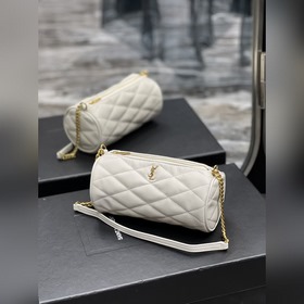 Полный комплект упаковки Модель： 699703 Размеры： 20x10x10 см Дл
