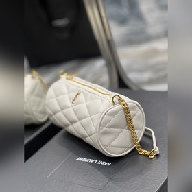 Полный комплект упаковки Модель： 699703 Размеры： 20x10x10 см Дл