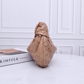Новая весенняя коллекция 2023 года： женская сумка MINI JODIE. Нов