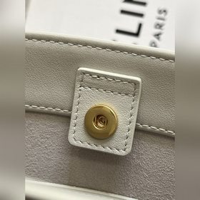 Новые мини-сумки Celine По сравнению с маленьким размером, мини-в