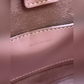 Новые мини-сумки Celine По сравнению с маленьким размером, мини-в