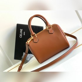 Серия раннего весны 23s | CUIR TRIOMPHE Маленькая сумка из гладко