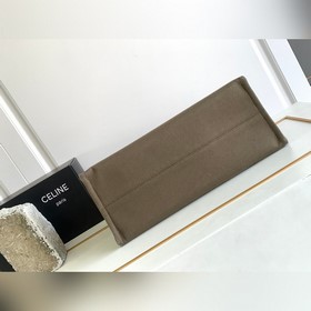 Новинки осени-зимы Tote Cacbs Новая коллекция осень-зима ~ Квадра