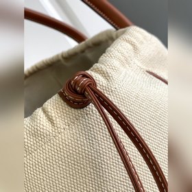 Размеры： 40 × 15 × 29,5 Модель： 199973 Плотность： 199973 Плотнос
