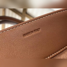 Мягкая сумка из гладкой кожи 168138 Размеры： 38 x 26 x 18 см. Кож