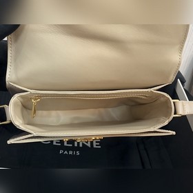 Новая модель TEEN BESACE TRIOMPHE из блестящей кожи быка Новая су