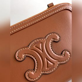 1 основное отделение, длина цепочки 55 см Размеры： 16 x 11 x 8 см