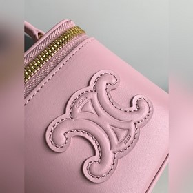 CELIN-E 23s весна-лето - мини-косметичка из гладкой кожи Новая ко